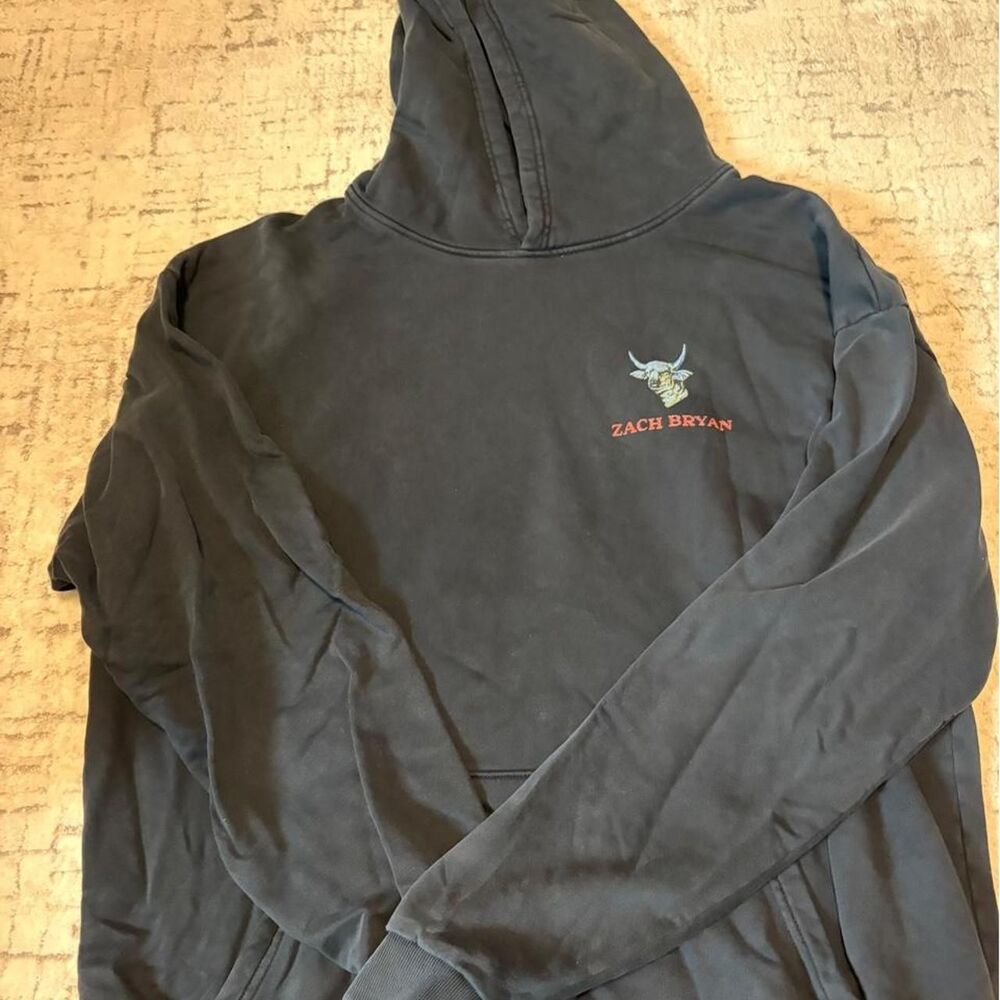 Men's Black and Grey Hoodie